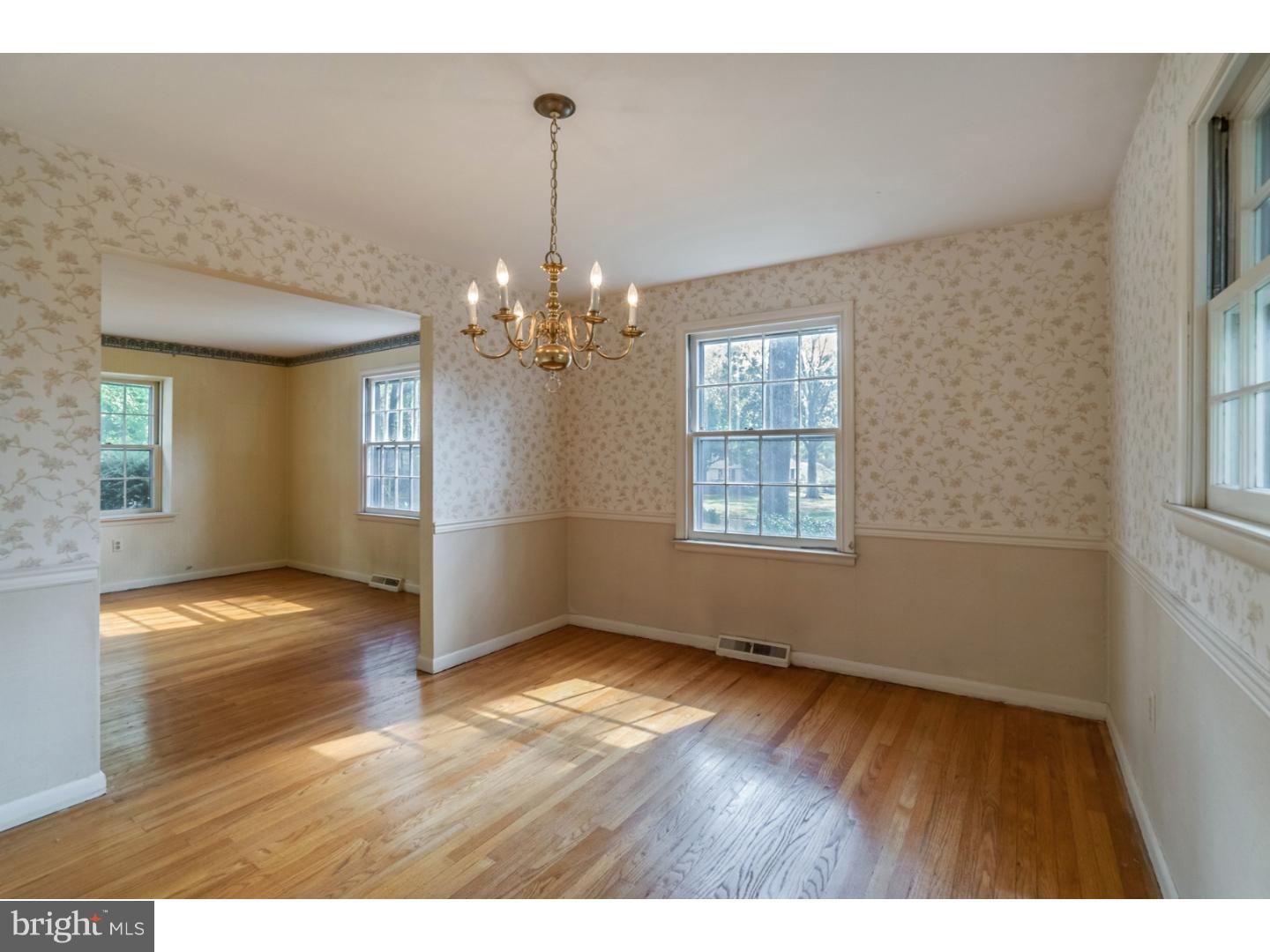 1241 Lois Road Ambler, PA 19002 - Photo 7 of 25 Gallery Image 7