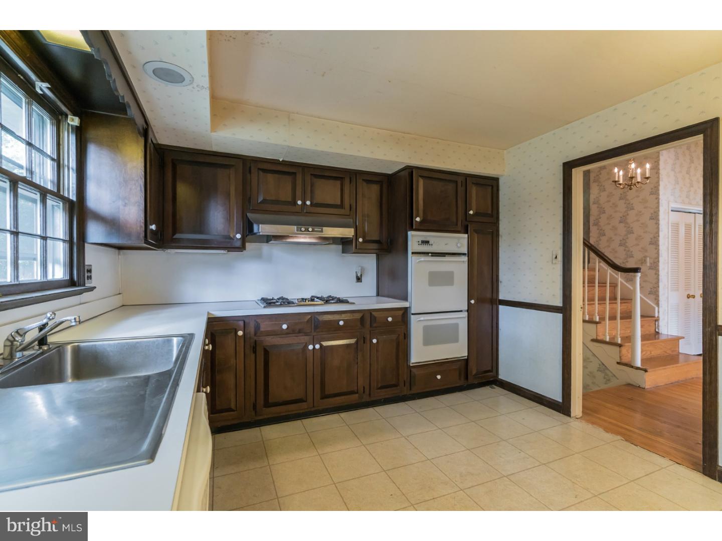 1241 Lois Road Ambler, PA 19002 - Photo 10 of 25 Gallery Image 10