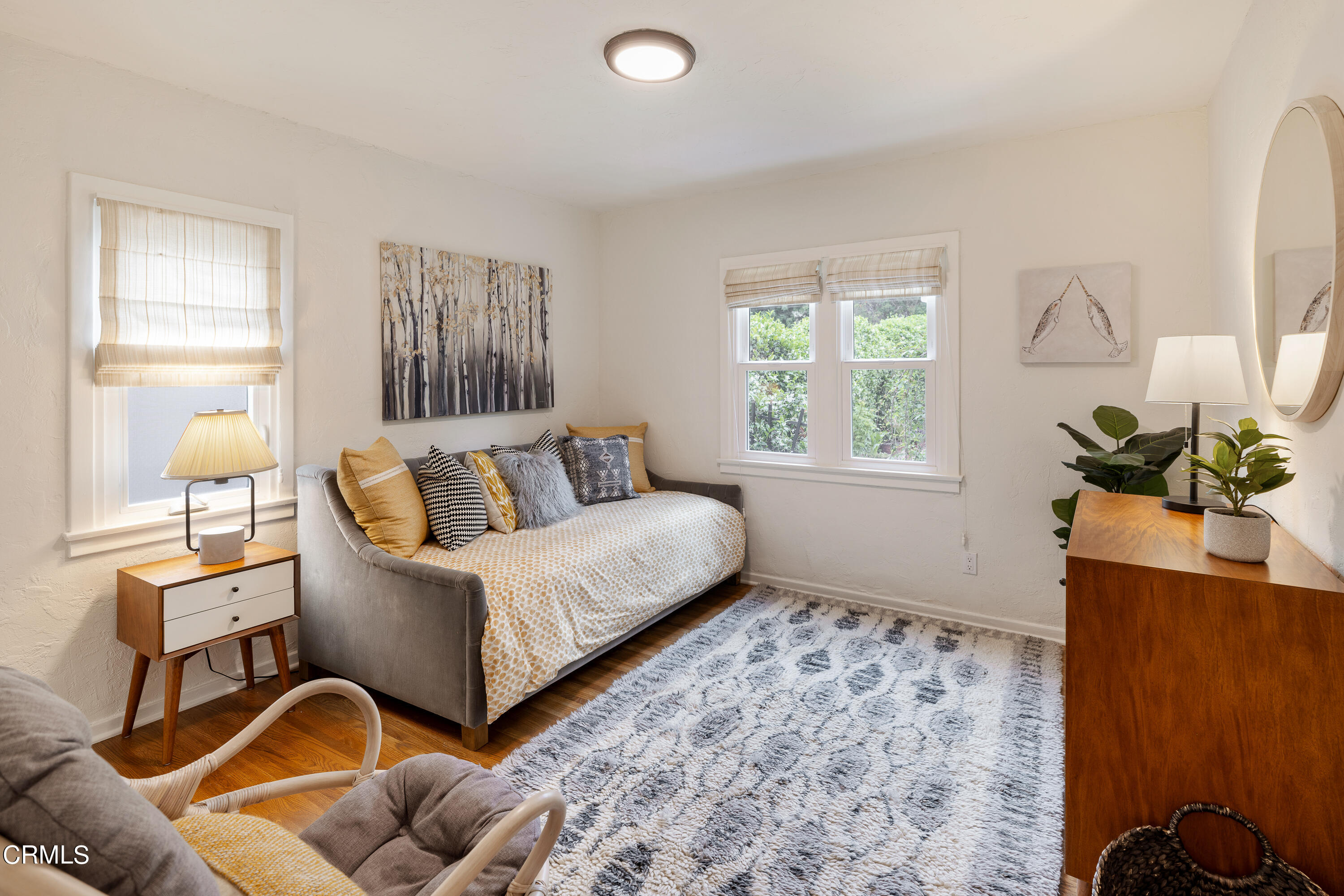 488 Colman Street Altadena, CA 91001 - Photo 30 of 75 a bedroom with a bed couch and window