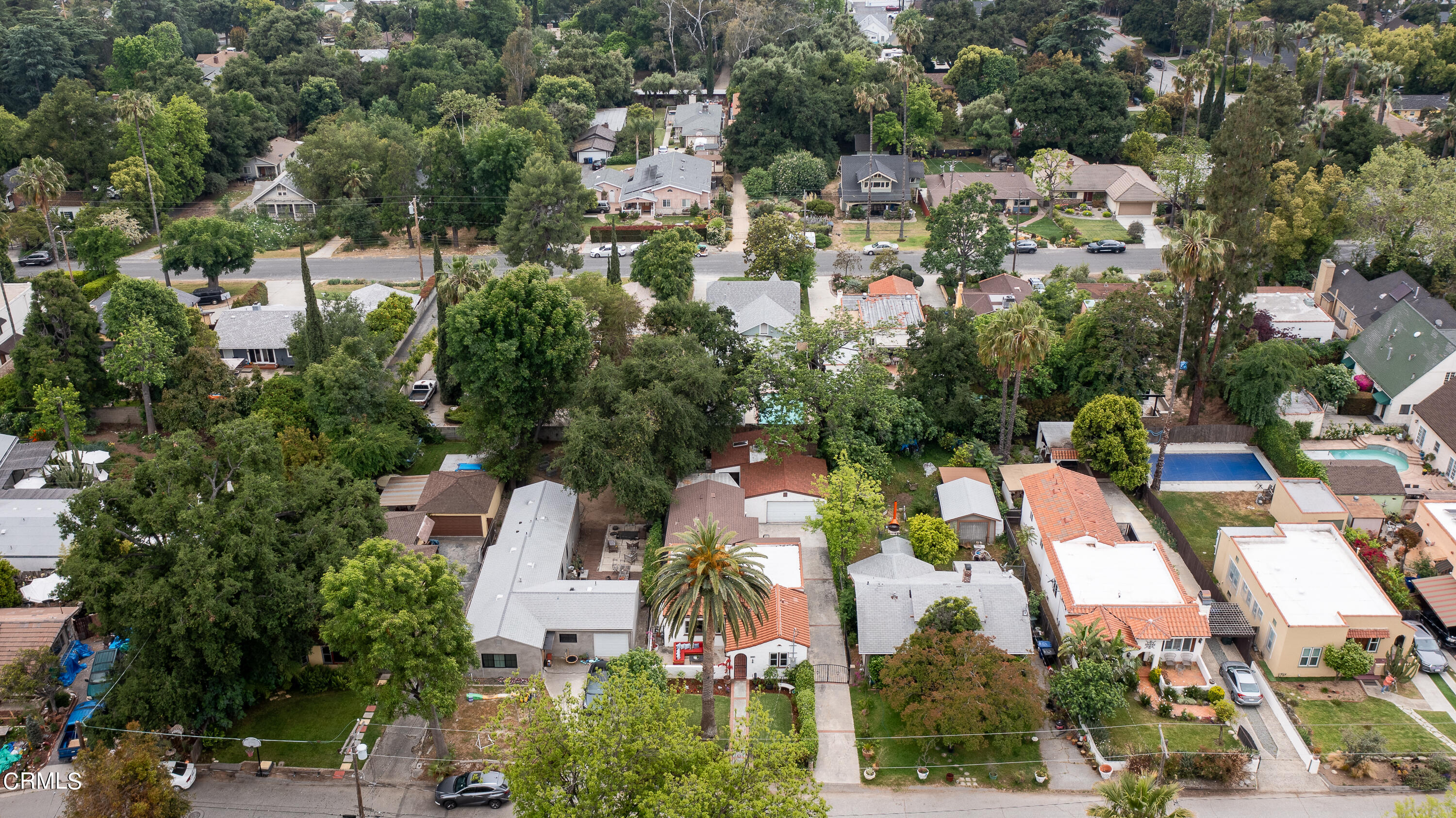 488 Colman Street Altadena, CA 91001 - Photo 55 of 75 an aerial view of residential houses with green space