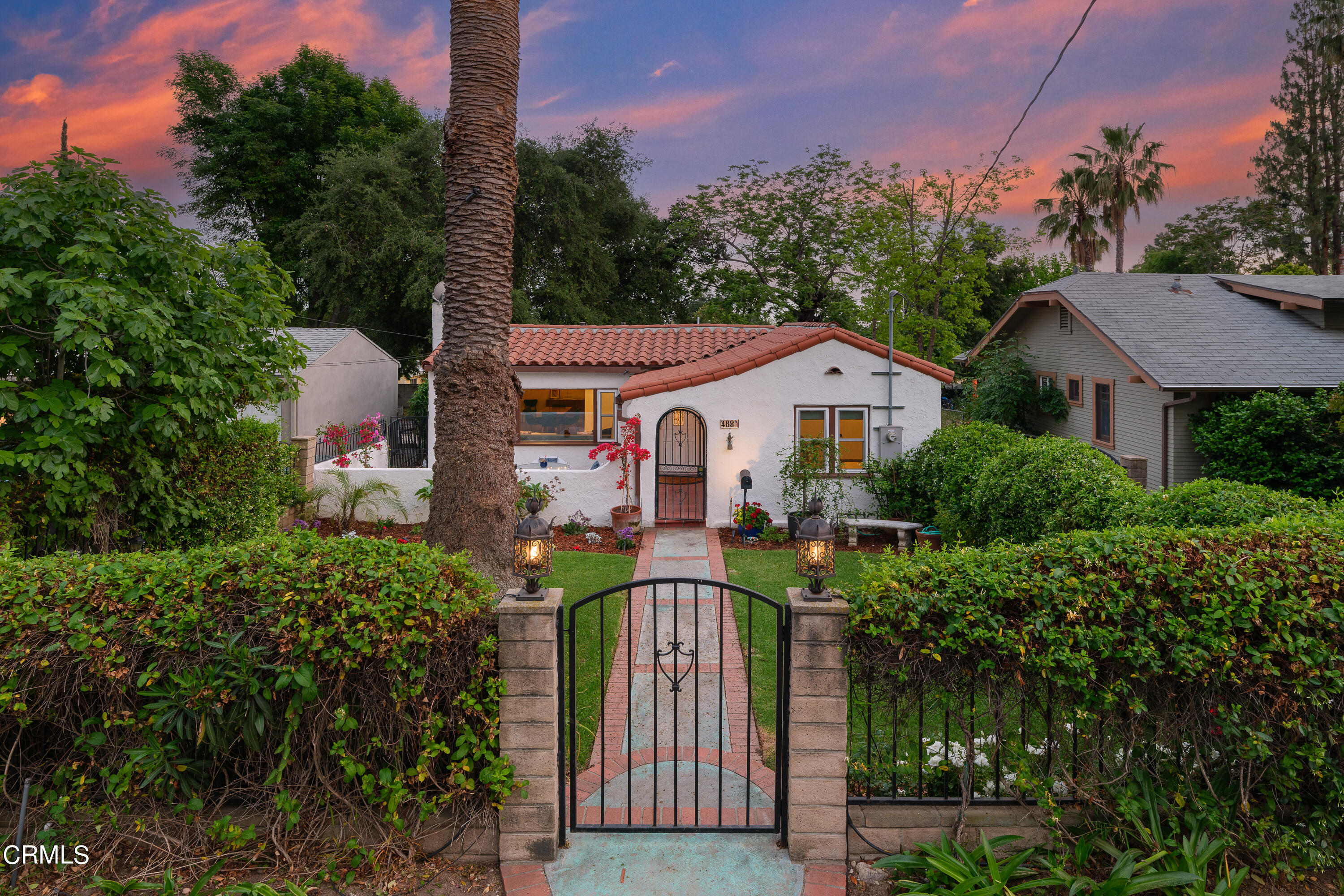 488 Colman Street Altadena, CA 91001 - Photo 61 of 75 a front view of a house with garden