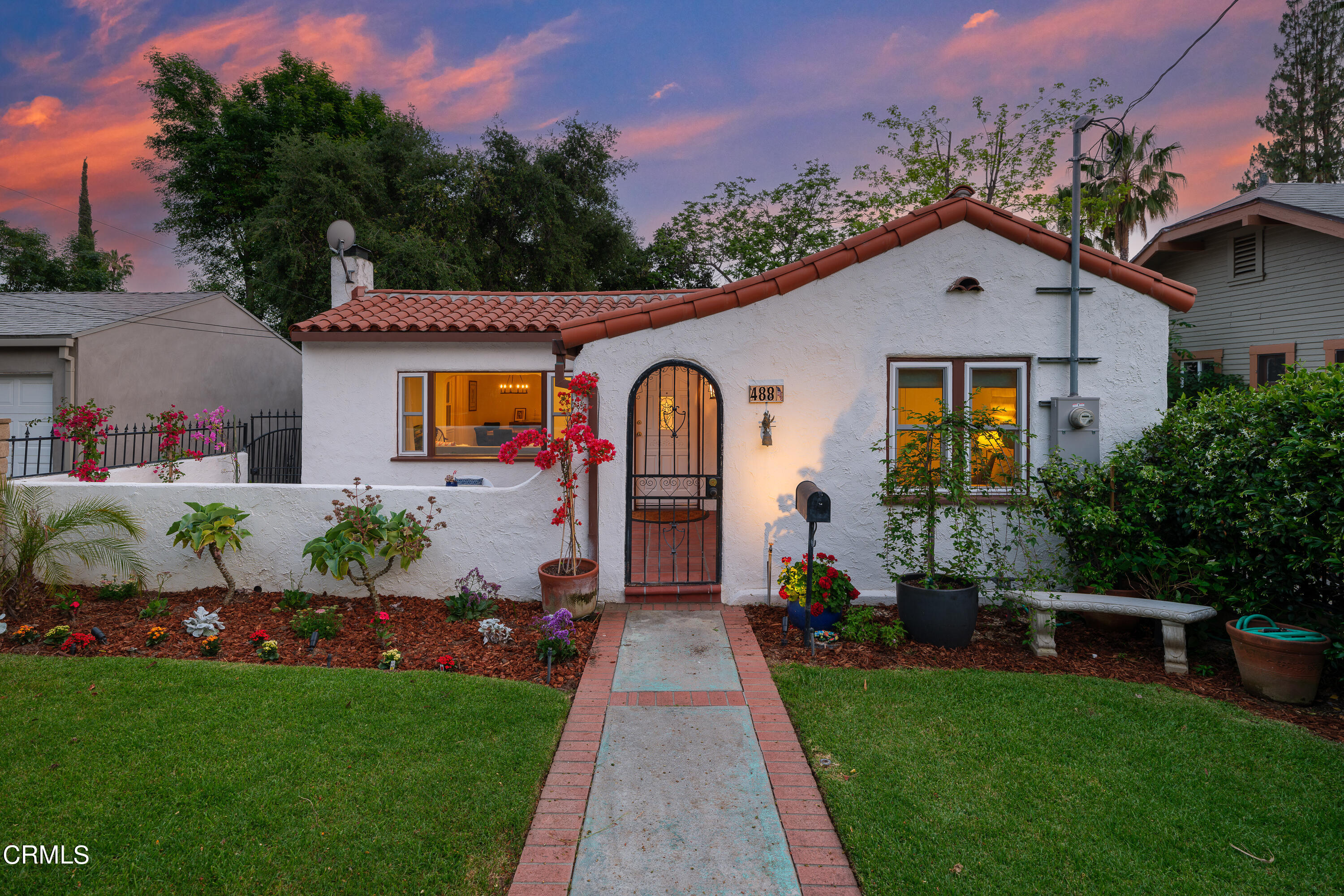 488 Colman Street Altadena, CA 91001 - Photo 65 of 75 a front view of a house with garden