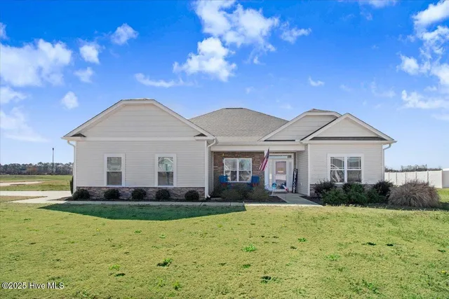 $345,000 | 506 Madison Ann Drive, La Grange, NC 28551