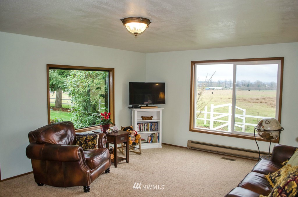 159 Curtis Hill Road Chehalis, WA 98532 - Photo 6 of 24