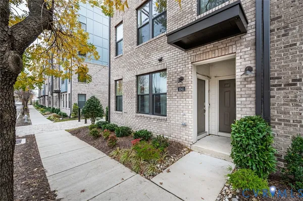 $439,000 | 1041 North Lombardy Street, Unit A, Richmond, VA 23220