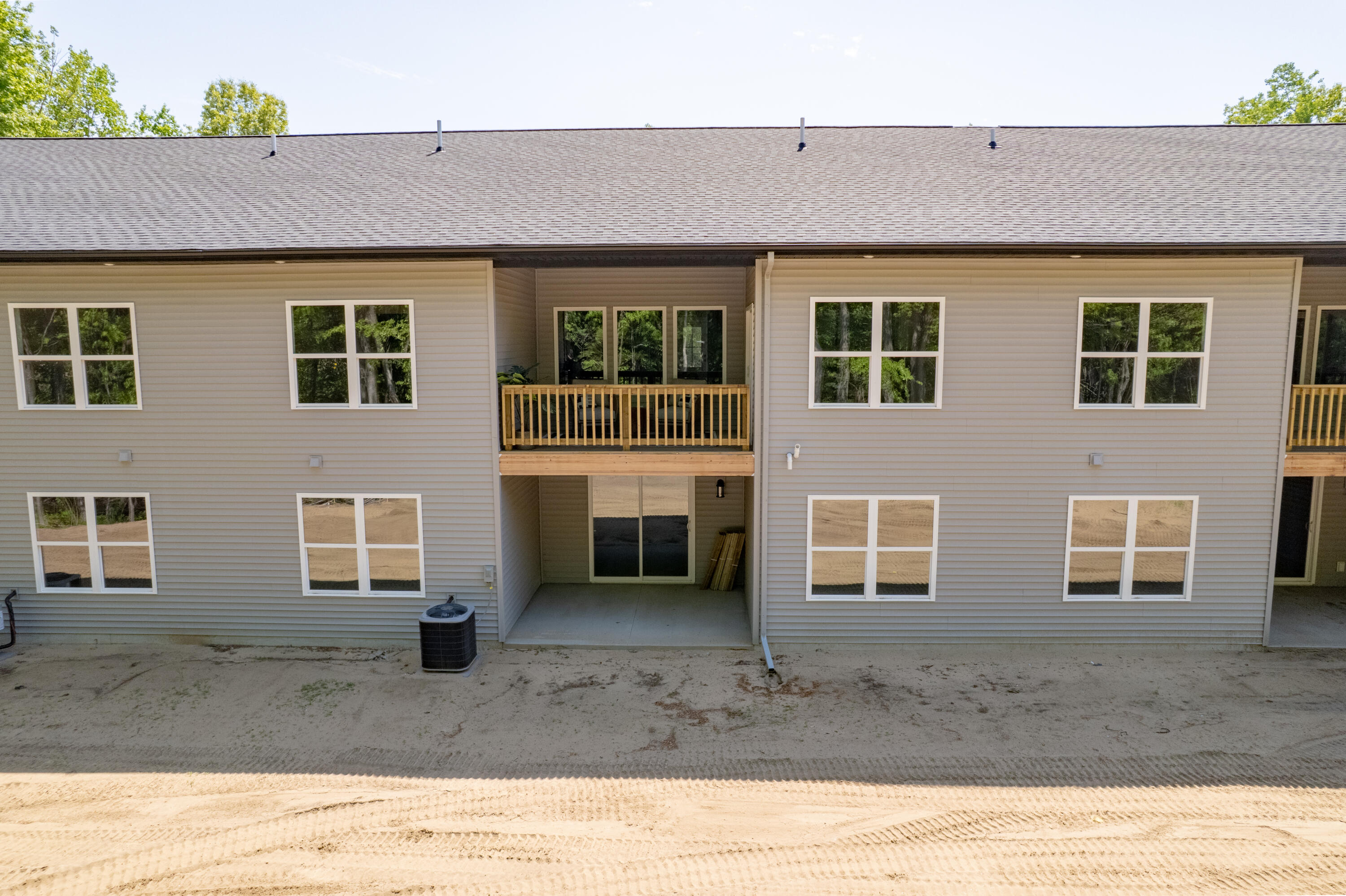17426 Ridge Avenue Spring Lake, MI 49456 - Photo 32 of 37 DJI_0169-HDR