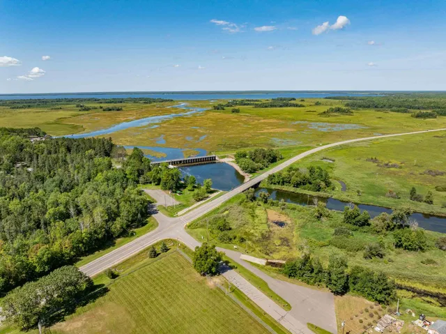 $350,000 | 2 4th Street East, Federal Dam, MN 56641