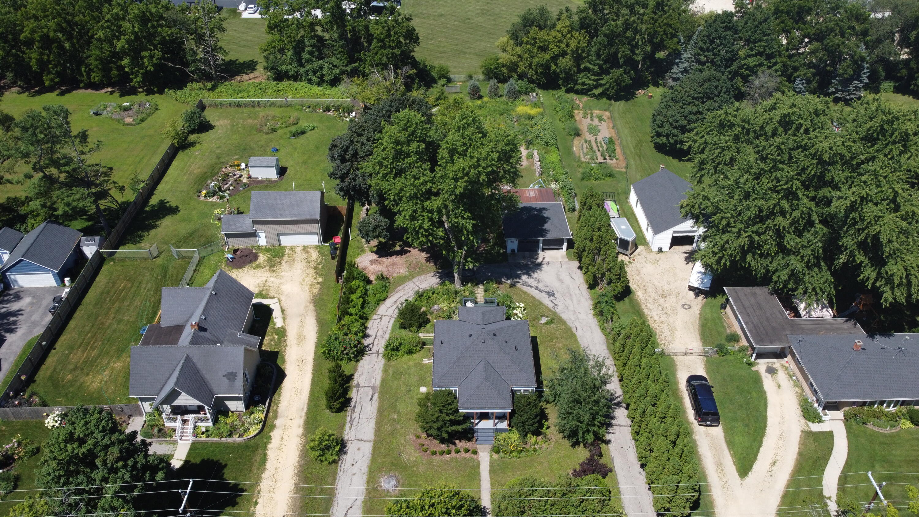225 Nelson Street Sharon, WI 53585 - Photo 25 of 26 DJI_0907