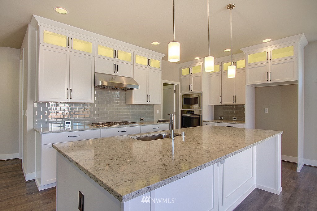 24 175th Place Southeast Bothell, WA 98012 - Photo 3 of 9