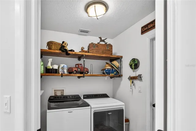 $473,900 | 8052 Waterbury Way, Mount Dora, FL 32757