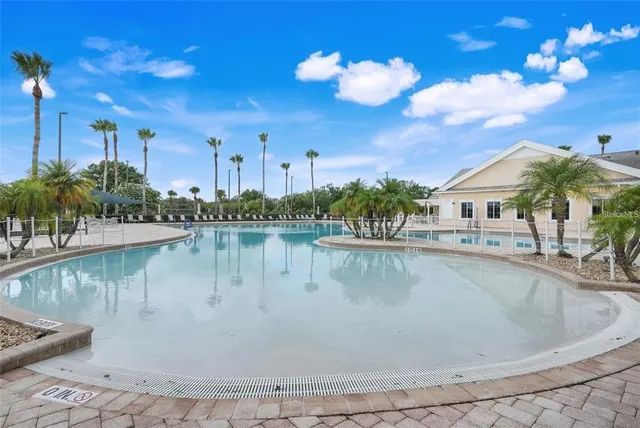 $473,900 | 8052 Waterbury Way, Mount Dora, FL 32757