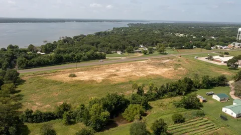an aerial view of a tennis court