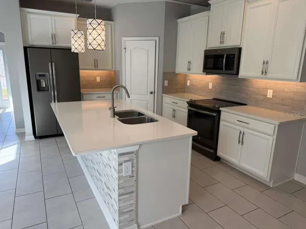 $2,600 | 1301 Clear Brook Place, St. Cloud, FL 34772