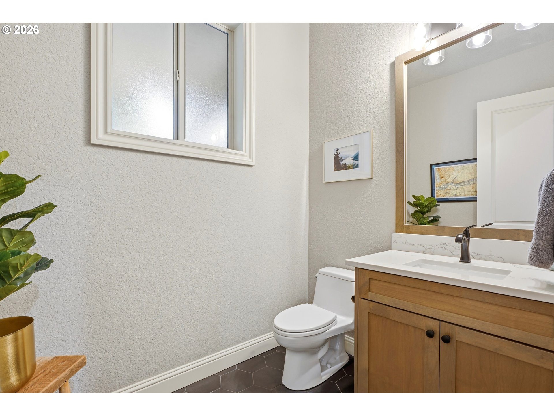 1518 Northwest 37th Avenue Camas, WA 98607 - Photo 18 of 48 Bathroom