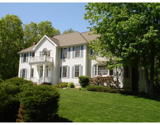 31 Lancaster Road North Andover, MA 01845 - Photo 1 of 20 Gallery Image 1