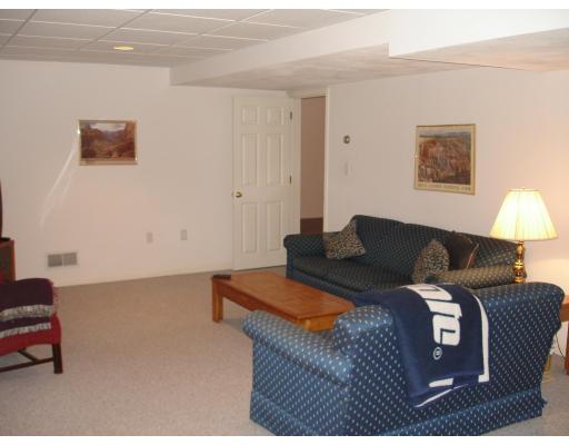 31 Lancaster Road North Andover, MA 01845 - Photo 17 of 20 Gallery Image 17