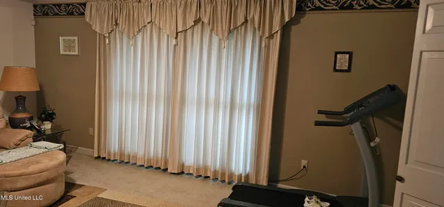 $325,000 | 160 Bristol Boulevard, Jackson, MS 39204