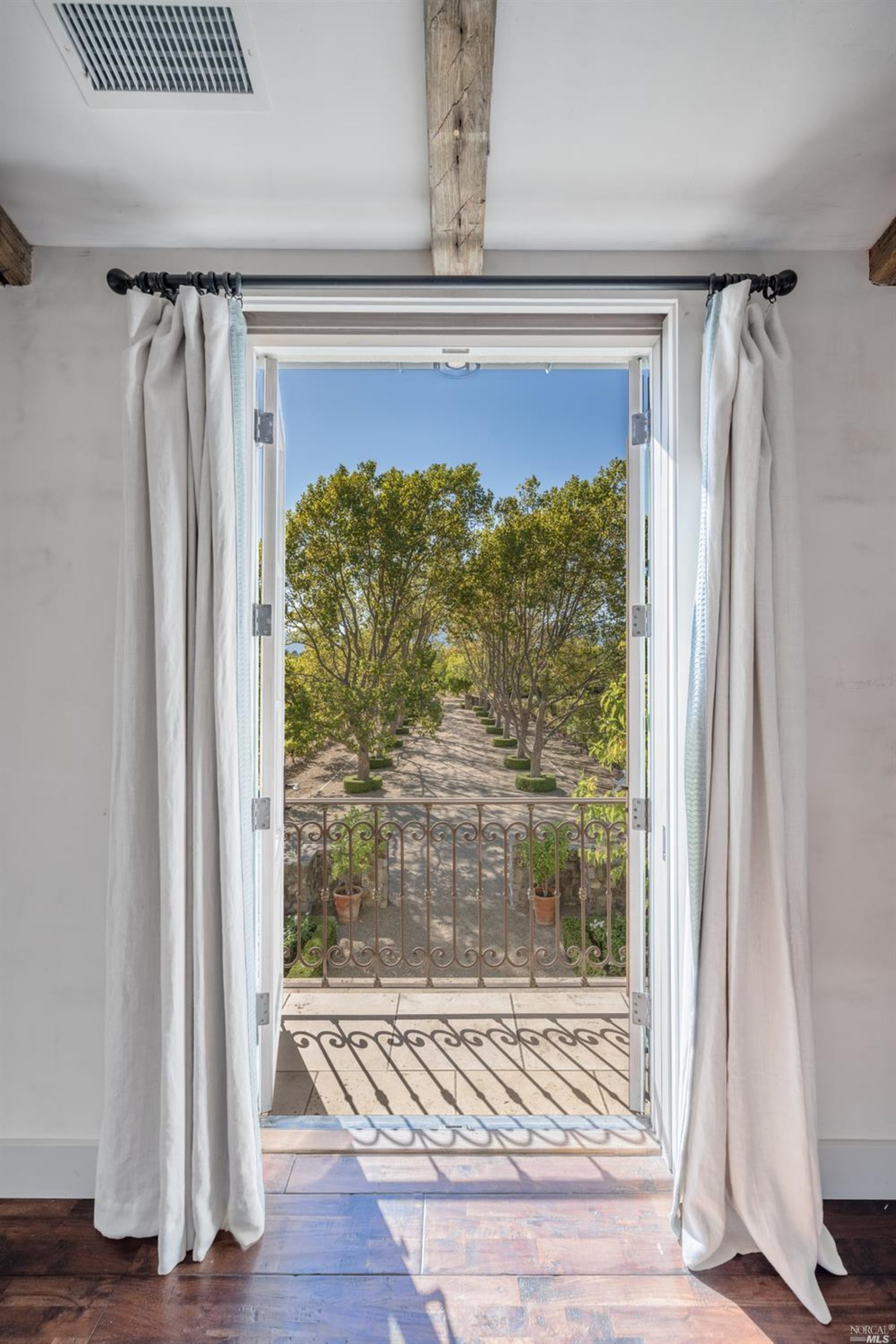 1032 Ponti Road Napa, CA 94558 - Photo 19 of 40