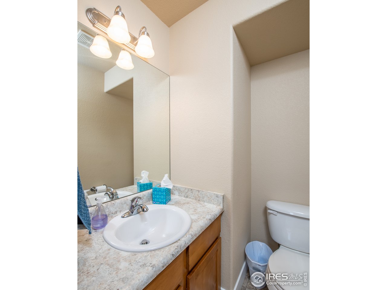 1922 Raven View Road Fort Collins, CO 80521 - Photo 12 of 25 Gallery Image 12