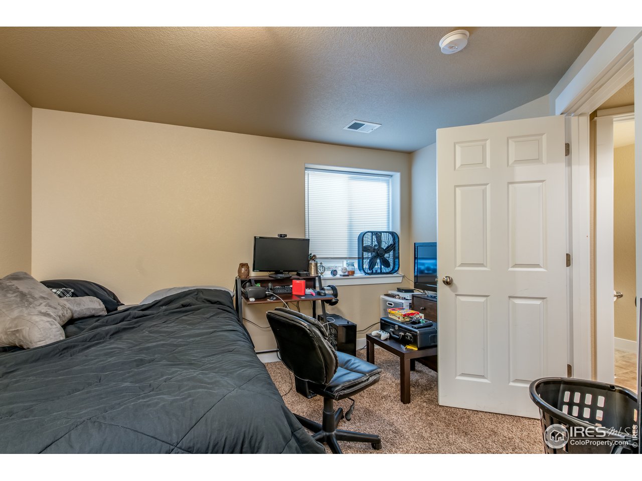 1922 Raven View Road Fort Collins, CO 80521 - Photo 20 of 25 Bedroom #3