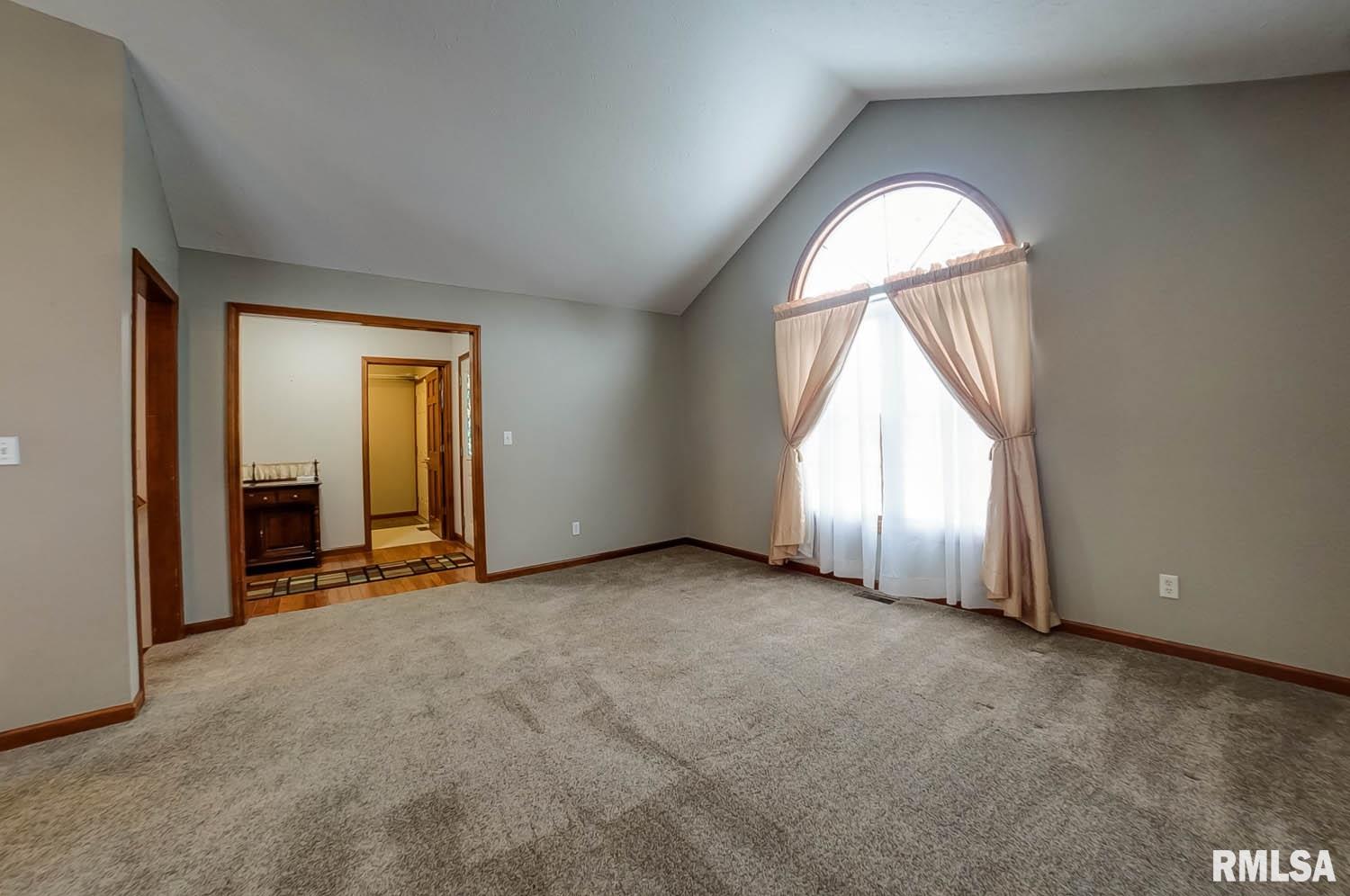 2508 Shadow Chaser Drive Springfield, IL 62711 - Photo 11 of 48 Gallery Image 11