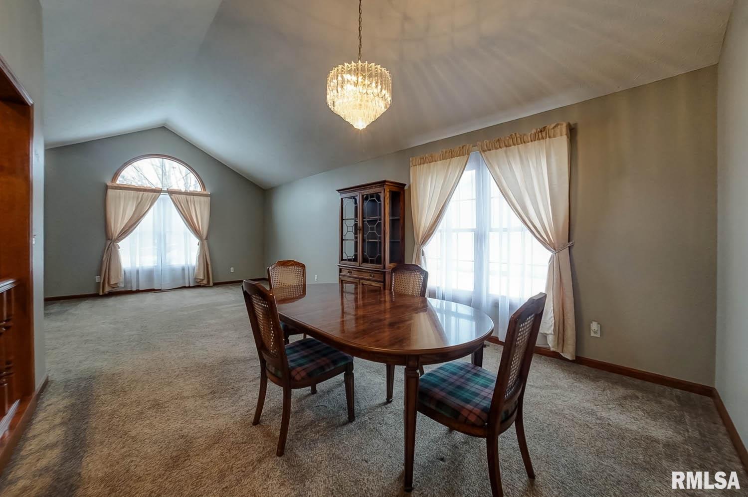 2508 Shadow Chaser Drive Springfield, IL 62711 - Photo 9 of 48 Gallery Image 9