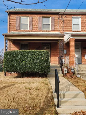 $600,000 | 1927 21st Place Southeast, Washington, DC 20020