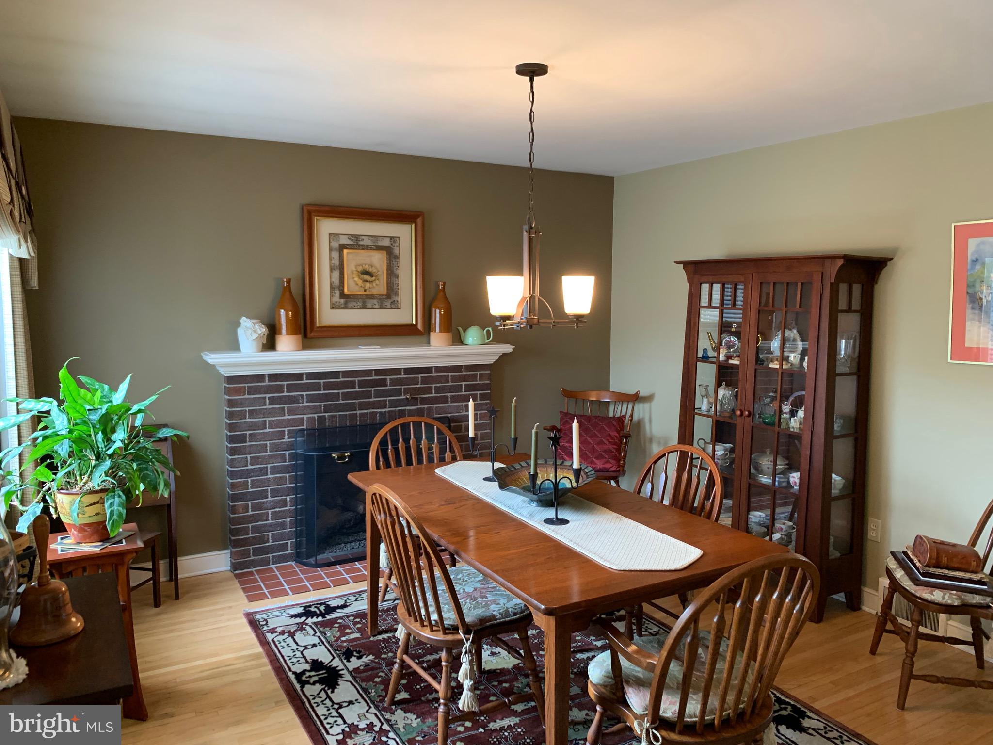 1637 Robin Road Lebanon, PA 17042 - Photo 8 of 22 Dining room
