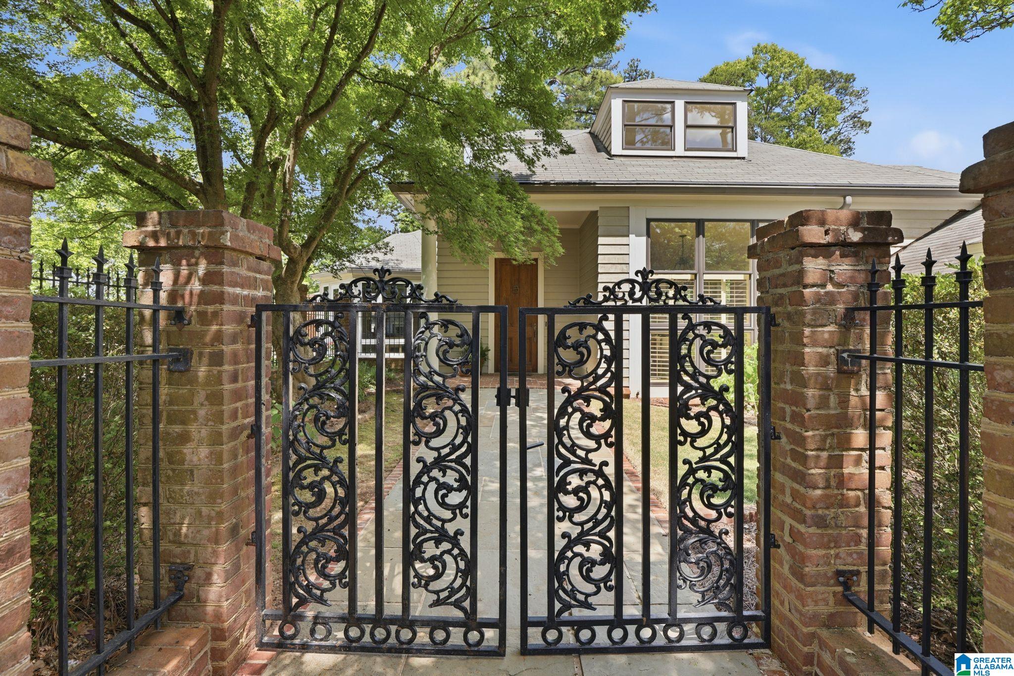 4252 Old Leeds Road Birmingham, AL 35213 - Photo 4 of 99