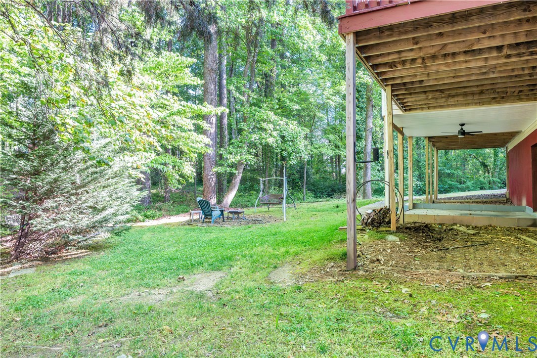 1024 Green Hill Road South Hill, VA 23970 - Photo 24 of 30 a view of a backyard with a garden and plants