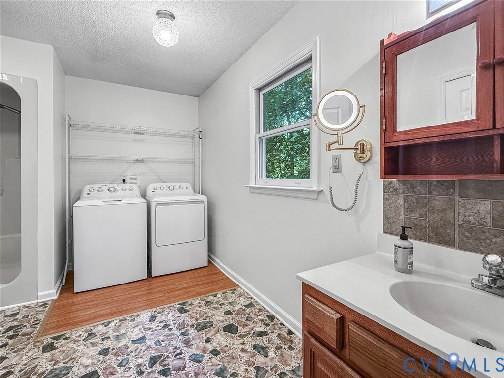 1024 Green Hill Road South Hill, VA 23970 - Photo 8 of 21