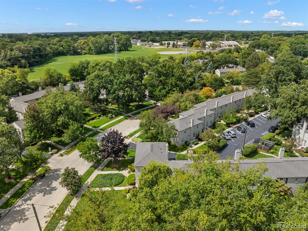 1807 Graefield Road Birmingham, MI 48009 - Photo 53 of 55