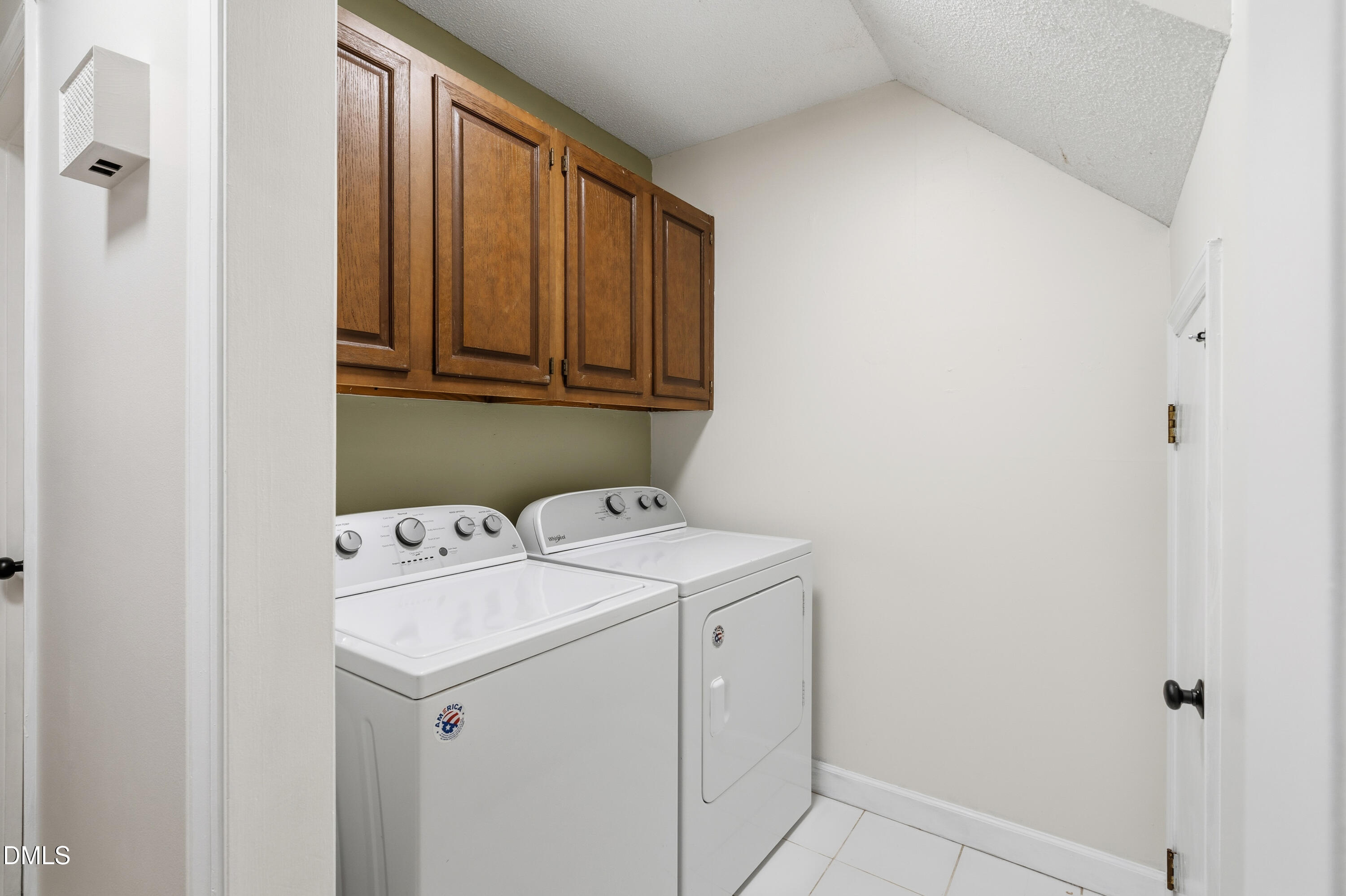 6422 English Oaks Drive Raleigh, NC 27615 - Photo 12 of 24 6422EnglishOaksDrive,Raleigh(3)