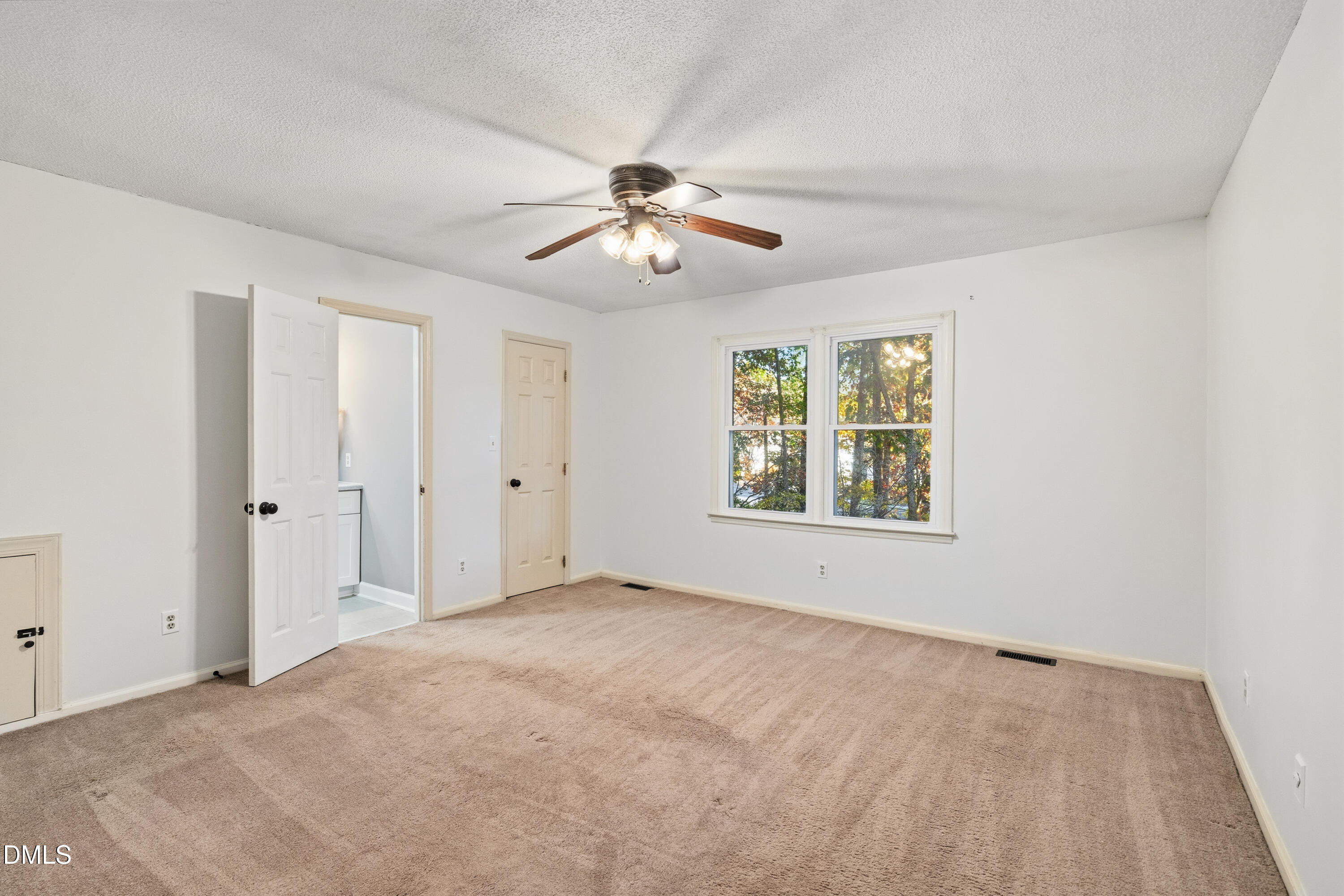 6422 English Oaks Drive Raleigh, NC 27615 - Photo 18 of 24 6422EnglishOaksDrive,Raleigh(10)