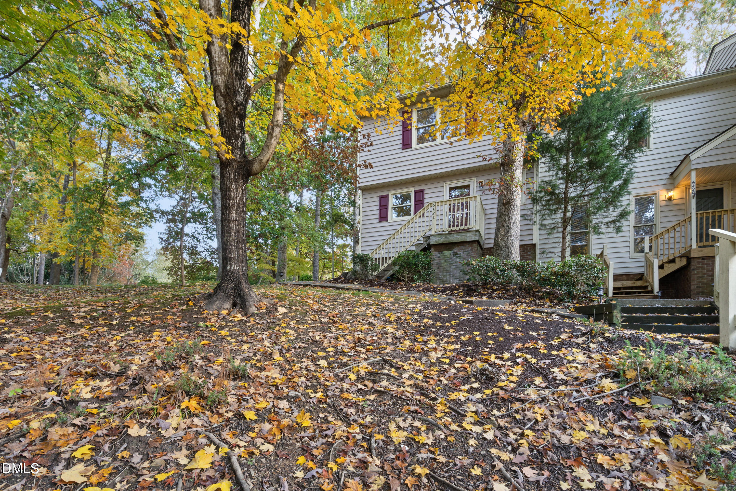 6422 English Oaks Drive Raleigh, NC 27615 - Photo 22 of 24 6422EnglishOaksDrive,Raleigh(18)