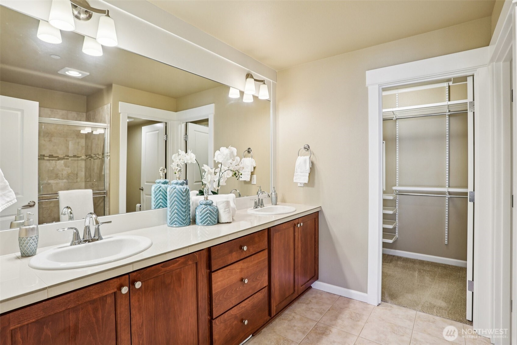 862 3rd Avenue Northeast Issaquah, WA 98029 - Photo 13 of 28