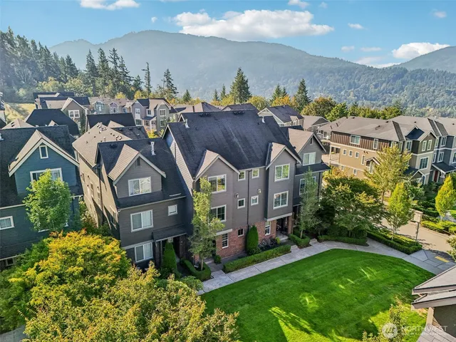 $859,000 | 862 3rd Avenue Northeast, Issaquah, WA 98029