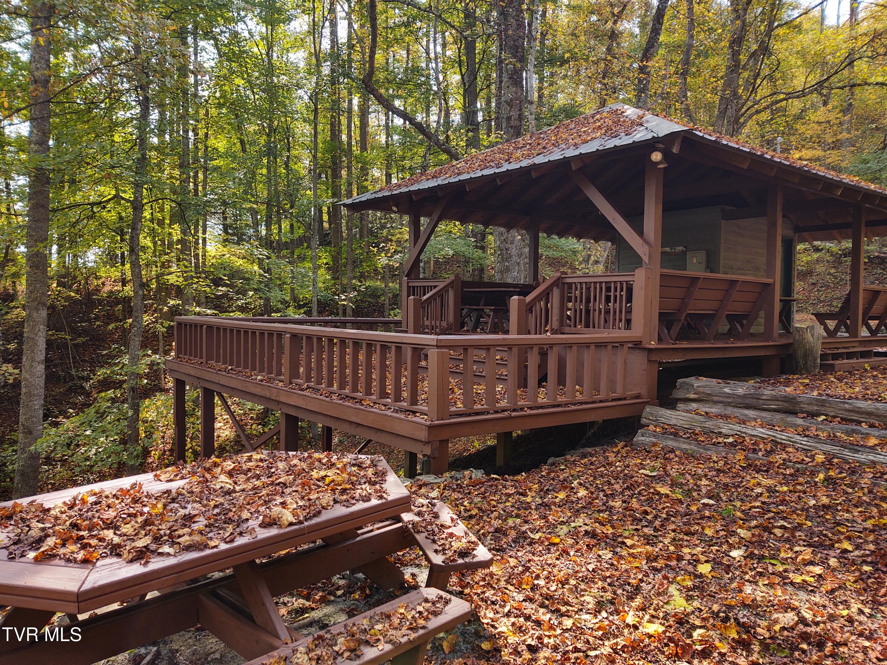 807 Vista Road Butler, TN 37640 - Photo 49 of 61 Community Pavillion in the fall