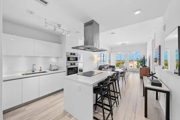 $8,500 | 155 East Boca Raton Road, Unit 1019, Boca Raton, FL 33432