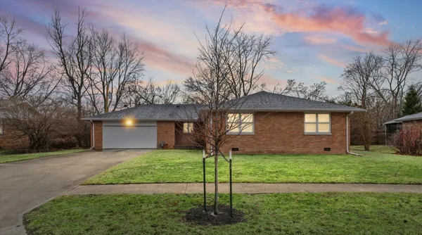 $229,900 | 1103 Brighton Drive, Urbana, IL 61801