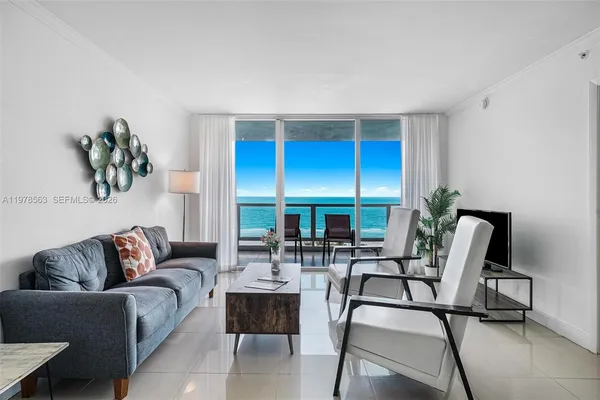 $3,650 | 5101 Collins Avenue, Unit 11M, Miami Beach, FL 33140