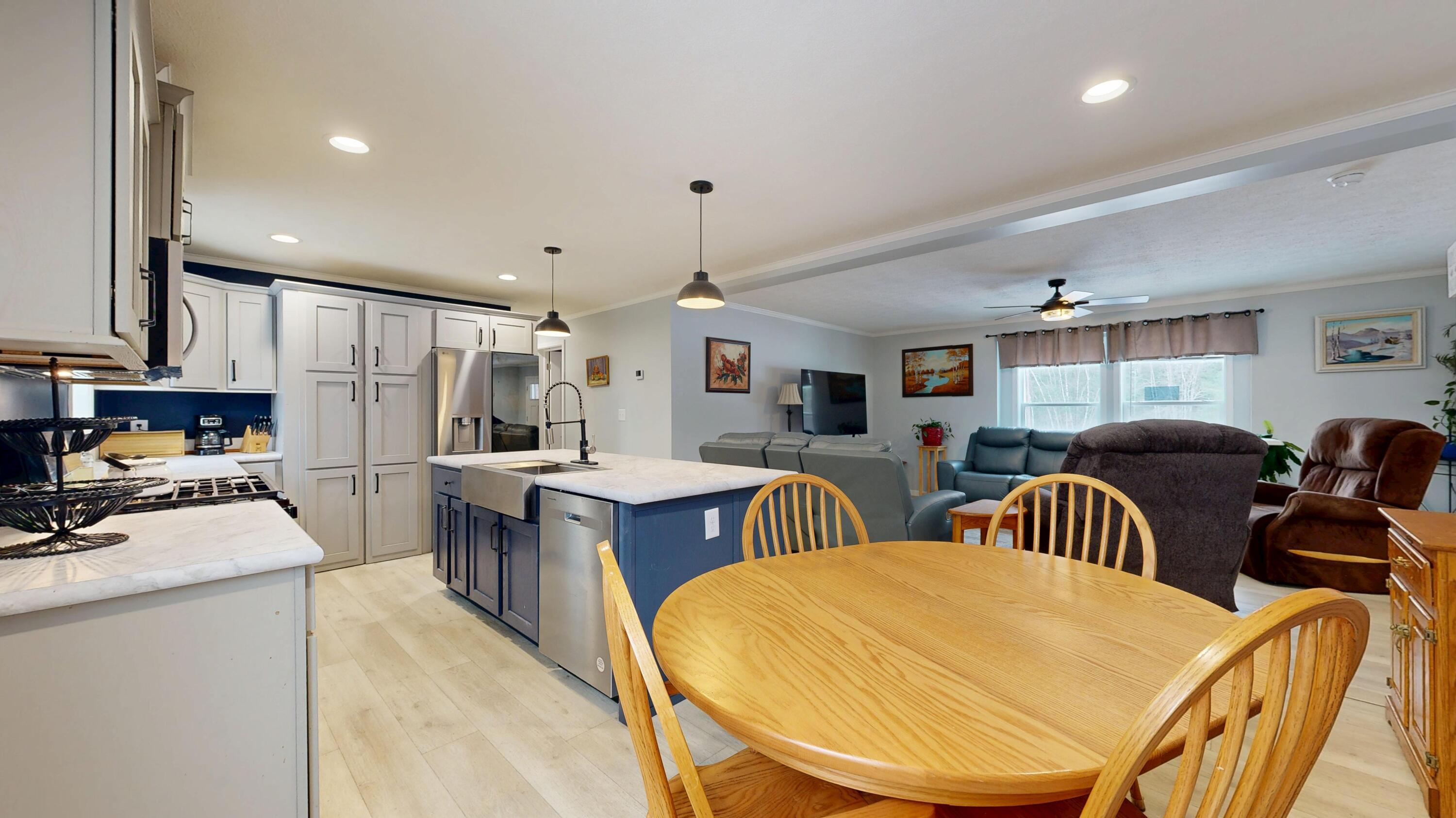 64 Coburn Road Carthage, ME 04224 - Photo 7 of 44