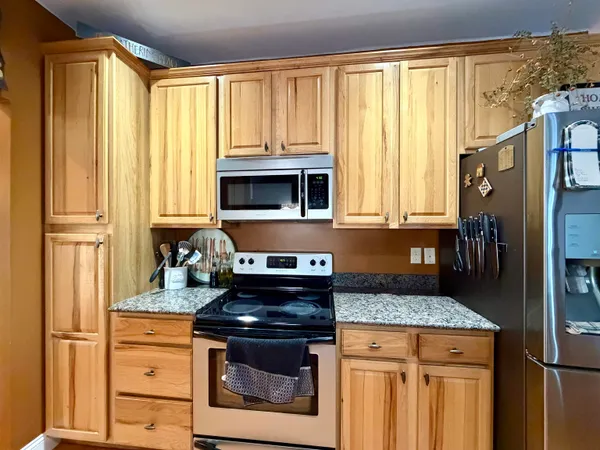 $599,000 | 2 Shetland Lane, Swanton, VT 05488