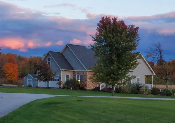 $599,000 | 2 Shetland Lane, Swanton, VT 05488