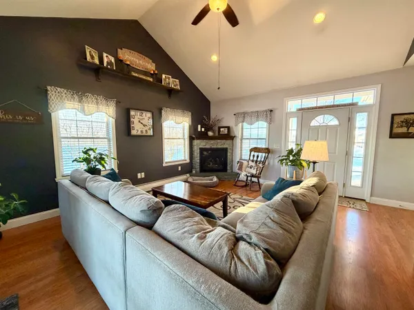 $599,000 | 2 Shetland Lane, Swanton, VT 05488