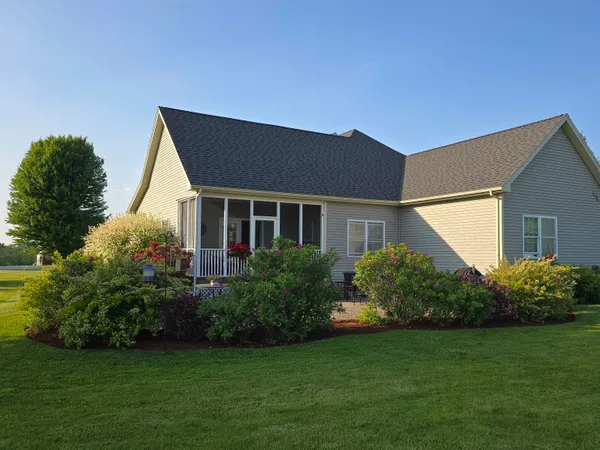 $599,000 | 2 Shetland Lane, Swanton, VT 05488