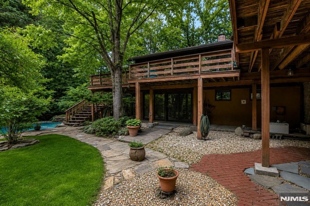 34 Cambridge Way Alpine, NJ 07620 - Photo 42 of 48