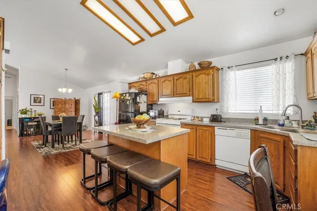 $295,000 | 20053 Northcliff Drive, Canyon Country, CA 91351