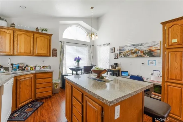 $295,000 | 20053 Northcliff Drive, Canyon Country, CA 91351