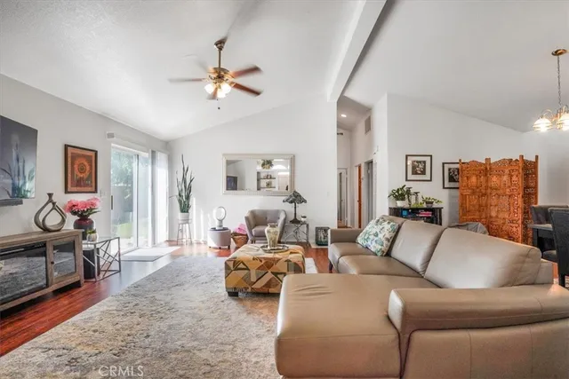 $295,000 | 20053 Northcliff Drive, Canyon Country, CA 91351